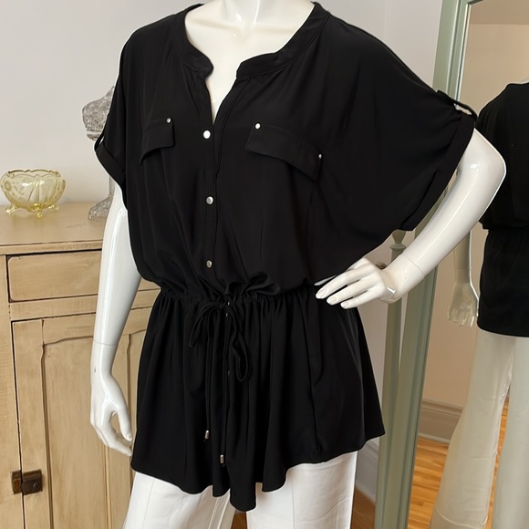 [2X] Black Top - Picture 3 of 15